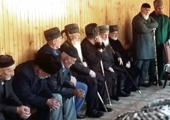Председатель Совета Алимов ЧР Х-А.Кадыров о богослове Саламхане из гордалинского с. Хашти-Мохк (Видео)